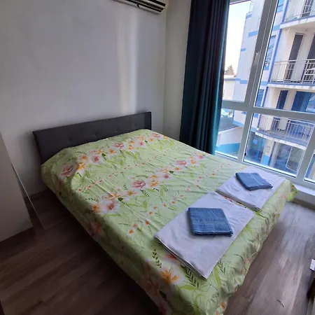 студио C19 в к-с Blue Bay Palace Daire